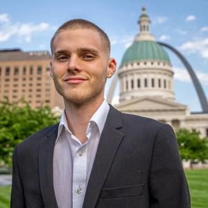 Meet your Posher, Jake